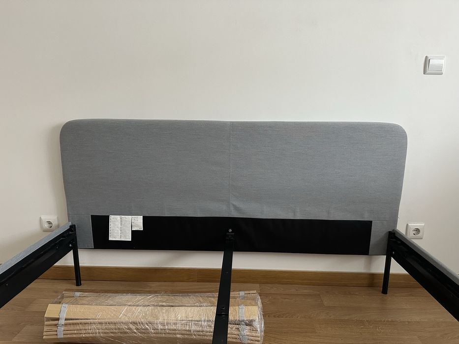 Cama casal com colchão