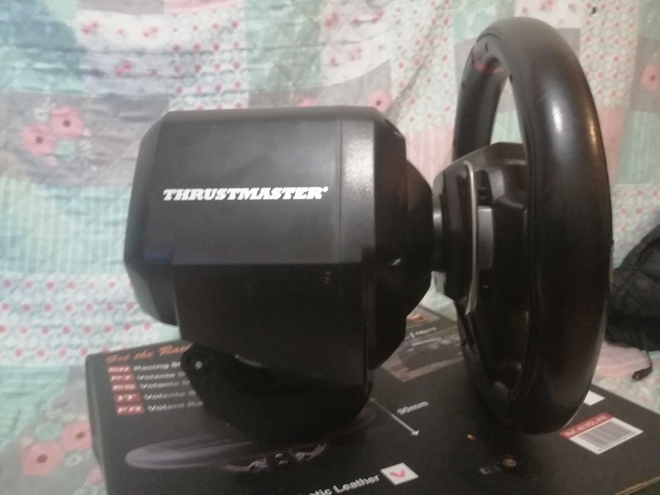 Volante Thrustmaster T248