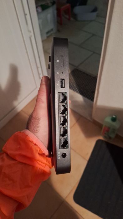 Router e Smart Security Camera Meraki