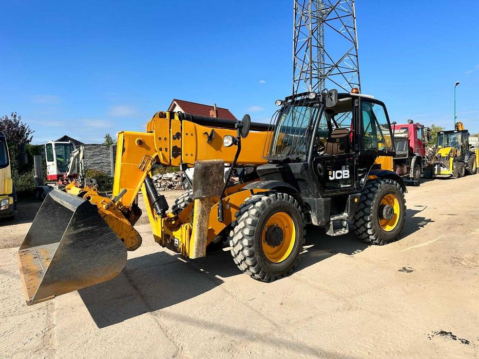 Usługi ładowarką teleskopową 200 zł/h z operatorem!