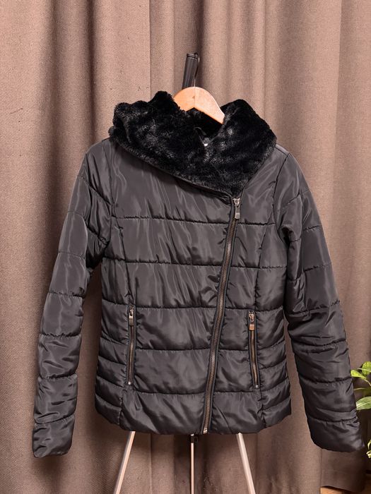 Осіння куртка з хутром