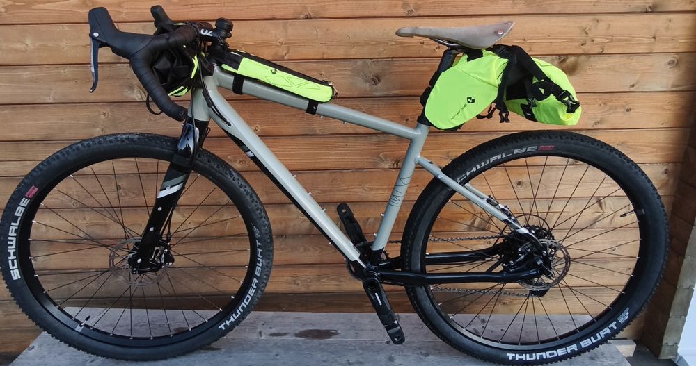 Decathlon riverside touring 920