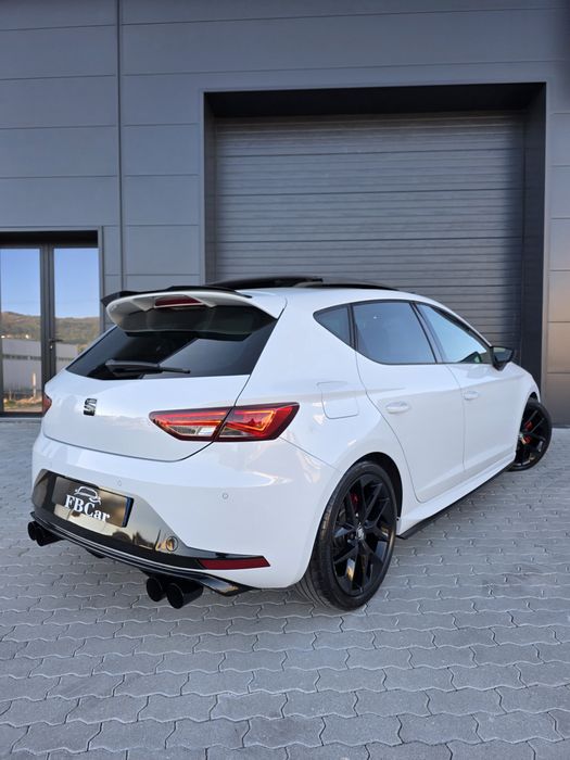 Seat Leon FR 5F LOOK CUPRA