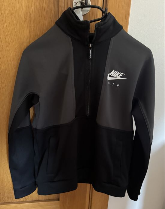 Camisola nike tamanho 137-147