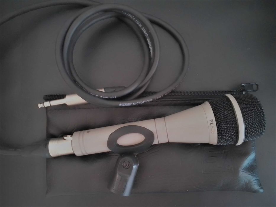 Vendo gravador digital BR-600 da Boss + microfone PL-80c da EV