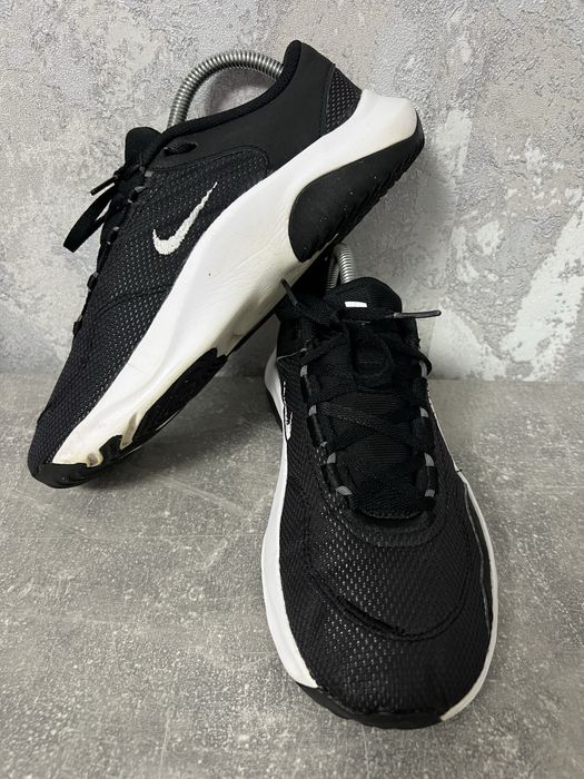 Кросівки  для залу Nike  Legend 100% оригінал