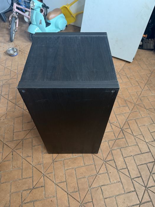 Armario de parede preto