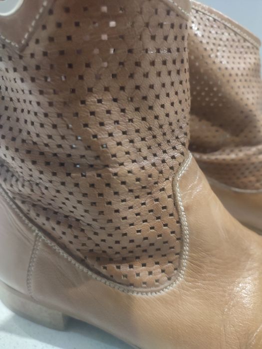 Buty skórzane Gino Rossi 38 botki ażurowe