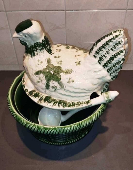 Terrina em Cerâmica