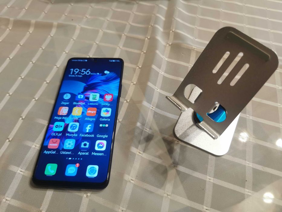 Huawei Nova 9 SE z oryginalną ładowarką 66 W