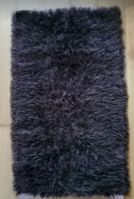 Tapete castanho escuro 1,04x60