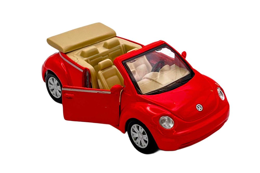 Volkswagen New Beetle Vermelho 1:37 (Maisto Collectible Diecast)