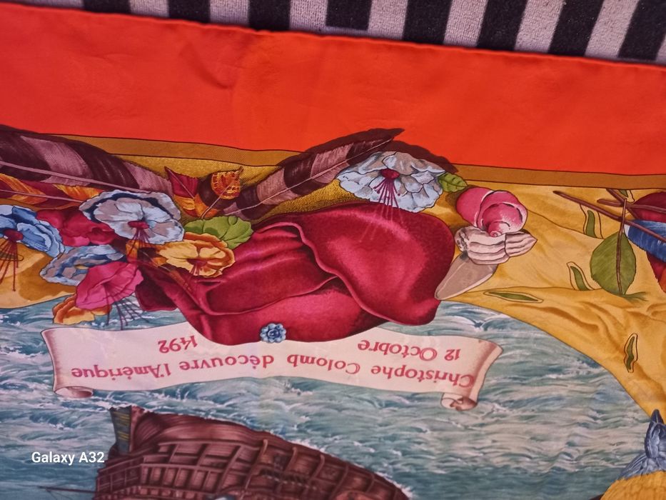 Apaszka-HERMES-PARIS-100 Procent oryginał-Stan-Idealny.