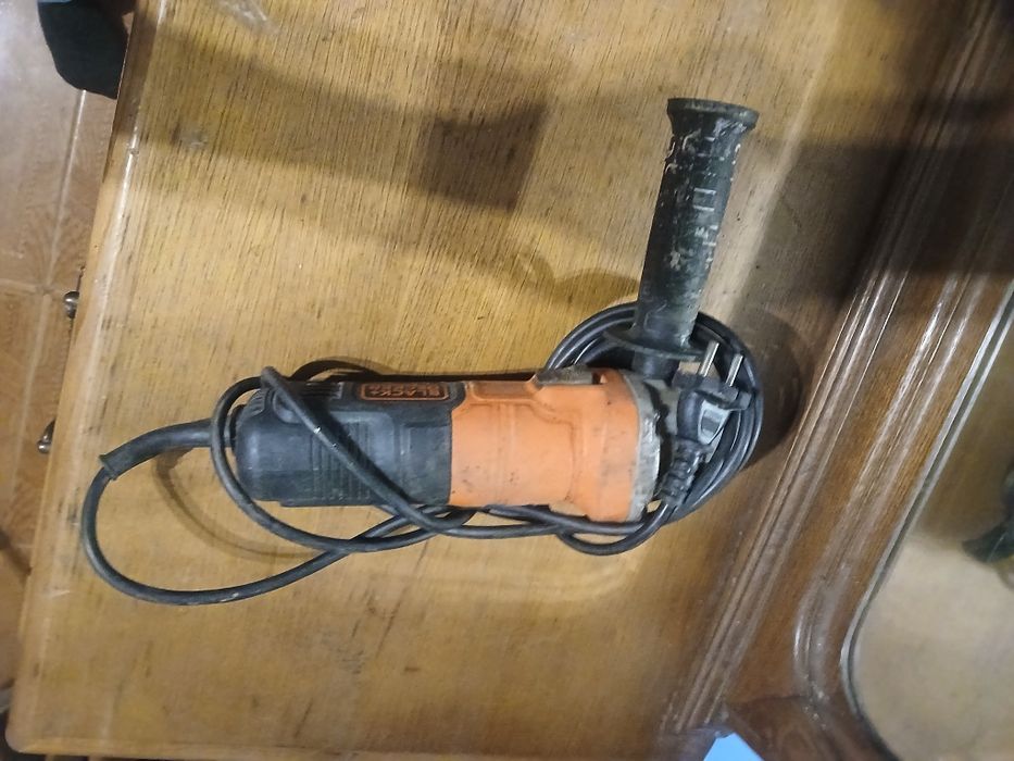 rebarbadora em bom estado