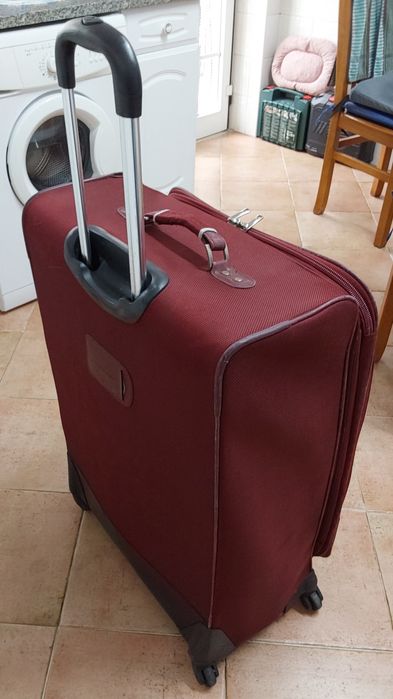 MALA PORÃO 32KG,SAMSONITE,4 RODAS.Casa,Quarto, Arrumação,Sala,Mudança.