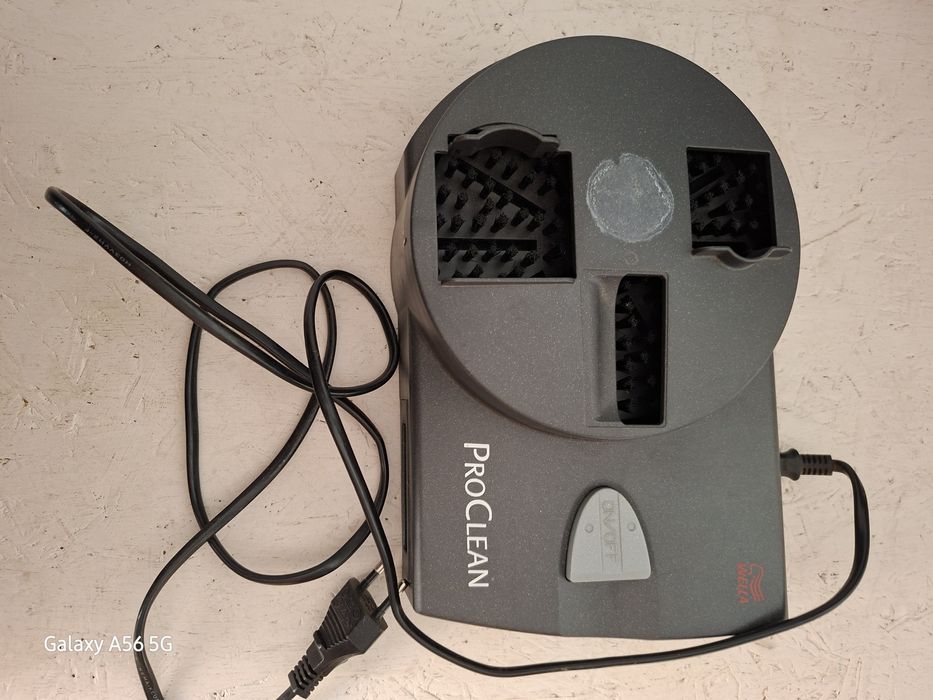 Limpa escovas de cabelo