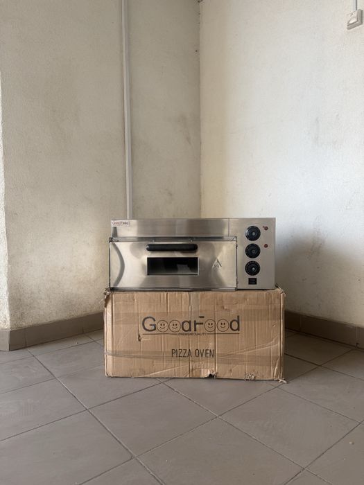 Піч для Піци Електрична Goodfood камера 40х40 см.