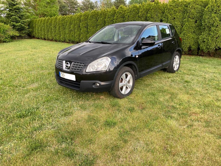 Nissan Qashqai / 2.0 benzyna 141 KM / wersja TEKNA / napęd 4x4 / skóry / panorama / stan bardzo dobry