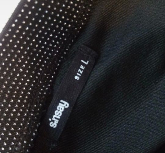 Sukienka dzianinowa czarna srebrna L krótka długa midi Sinsay