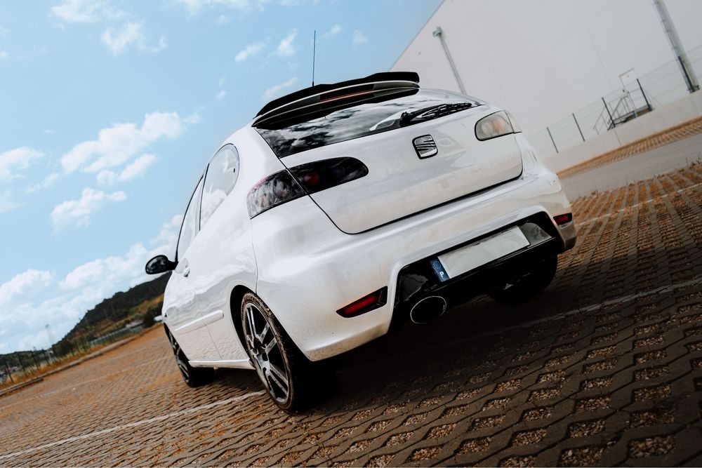 Seat Ibiza 6L PD130 Livrete 5 lugares Preço negociável