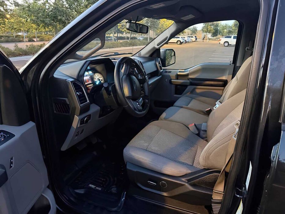 Ford F-150 XLT      2015