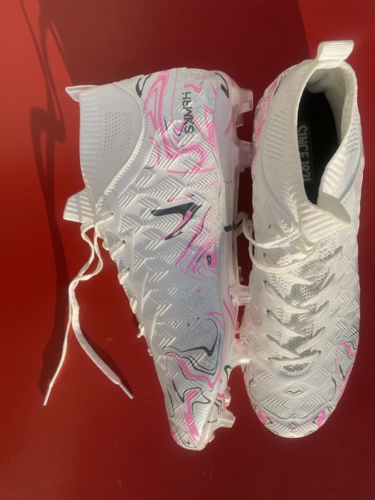 Chuteiras com pitons