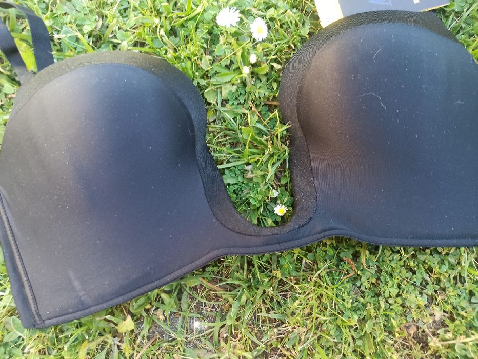 65E stanik do sukienki dekolt Wonderbra biustonosz