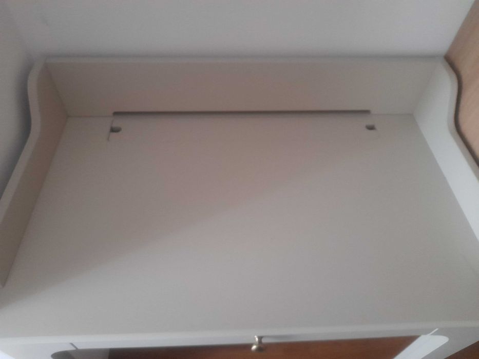 Secretária ikea Lommarp