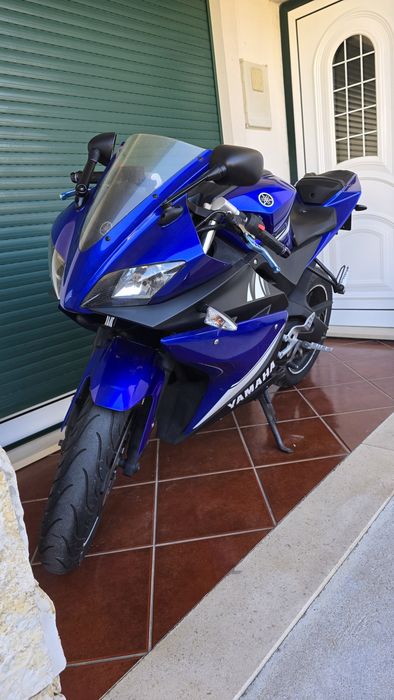 Mota Yamaha YZF R125