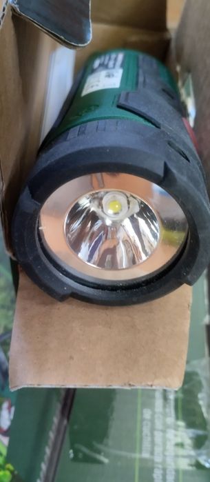 Corta sebes e lanterna a bateria 12v Parkside