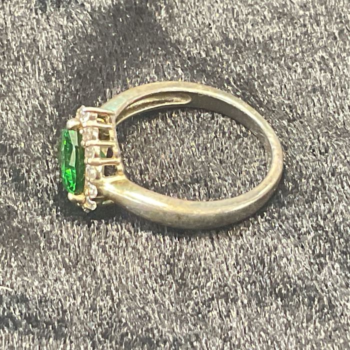 Anel prata 925 coração ,p verde    15,5 m