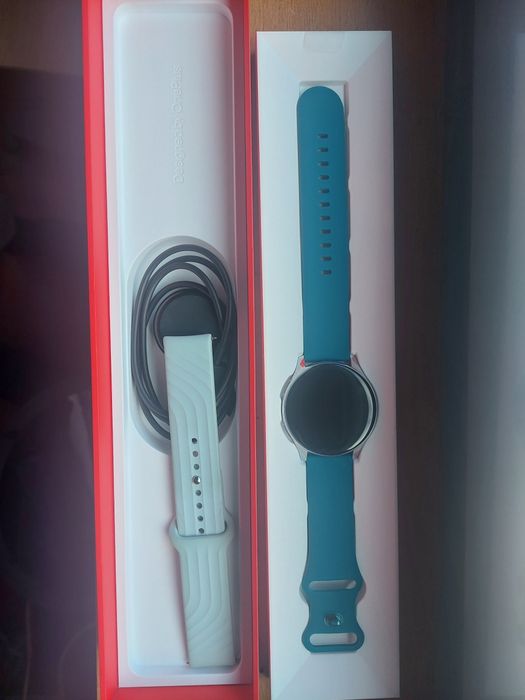 One Plus watch - em muito bom estado