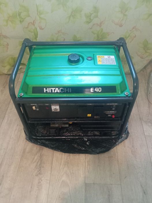 Бензогенератор HITACHI E40