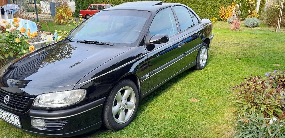 Opel omega B 2.0 16v Sport
