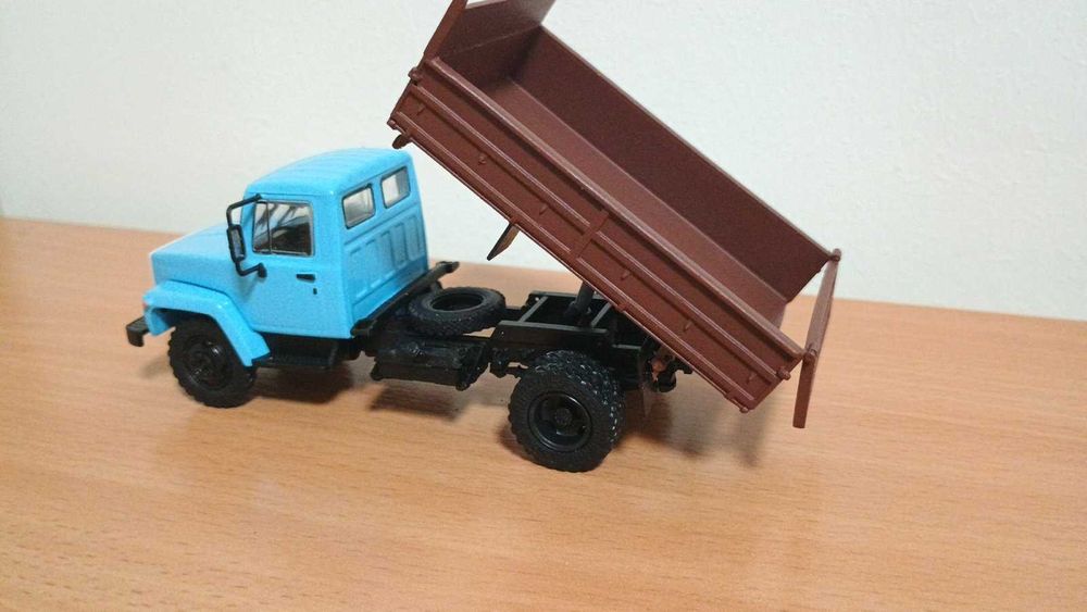 Масштабная модель 1\43 газ саз конверсия