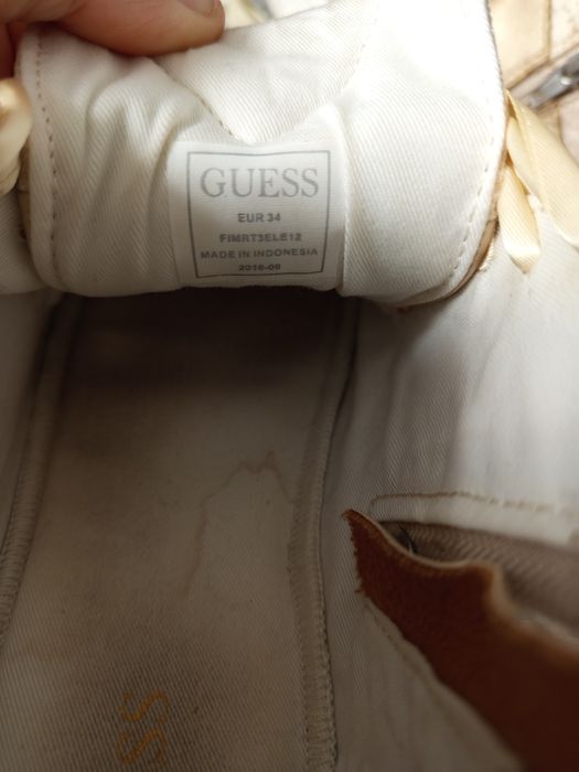 Buty jesienne Guess, na jesień, złote