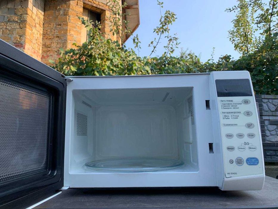 Мікрохвильова  мікрохвилівка