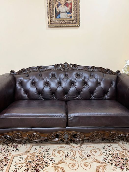 Шкіряний диван  виробник Таїланд