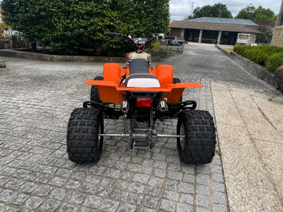 Yamaha YFZ 350 Banshee