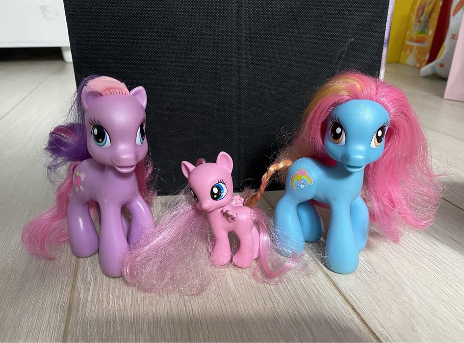 My little Pony Hasbro оригинал , голубая Пони сиреневая, Пинки Пай