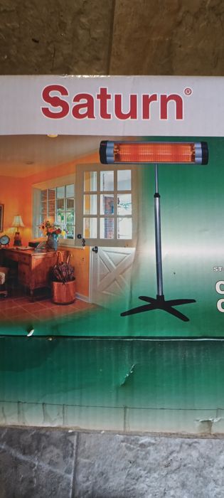 Продам обігрівач на стійці.