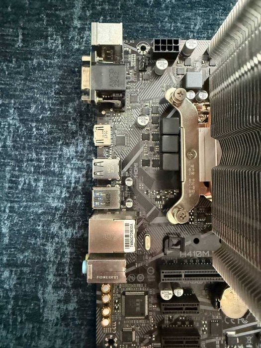 Комплект: GIGABYTE + Intel i5 + 8GB RAM + кулер DeepCoo