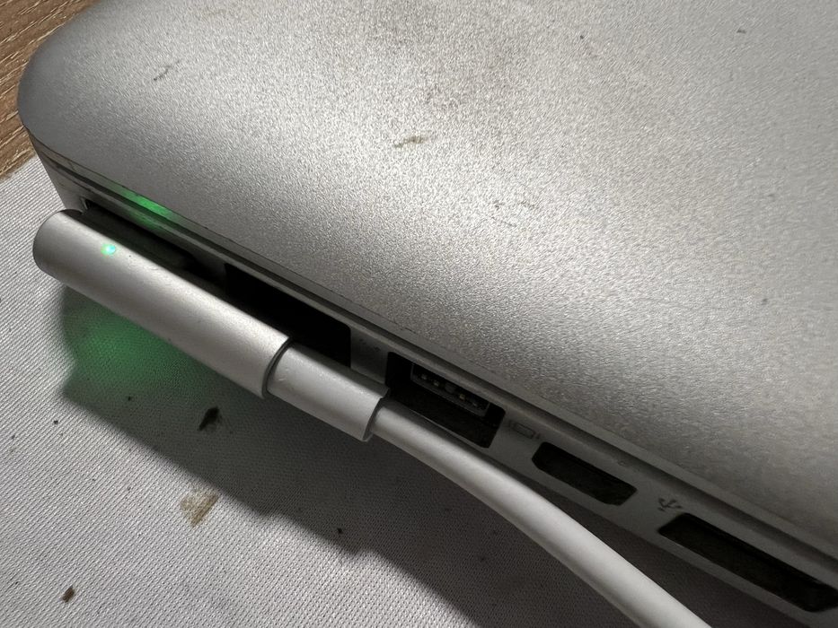 2 Mac notebok pro usados