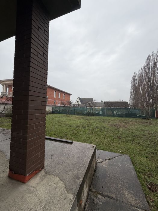 Котедж 160м2 на 9 сот біля 9-ї школи по вул.Декабристів