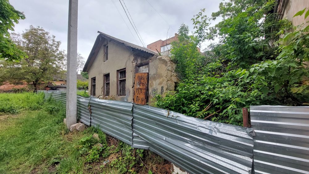 Продам 3 сотки. Вул.Київська,41б.