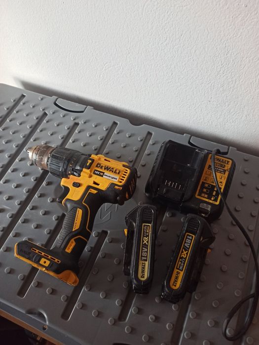 Zestaw DeWalt wkrętarka bateria ładowarka