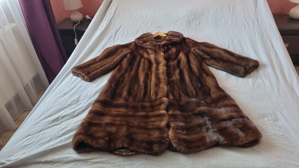 Продам шубу з норки
