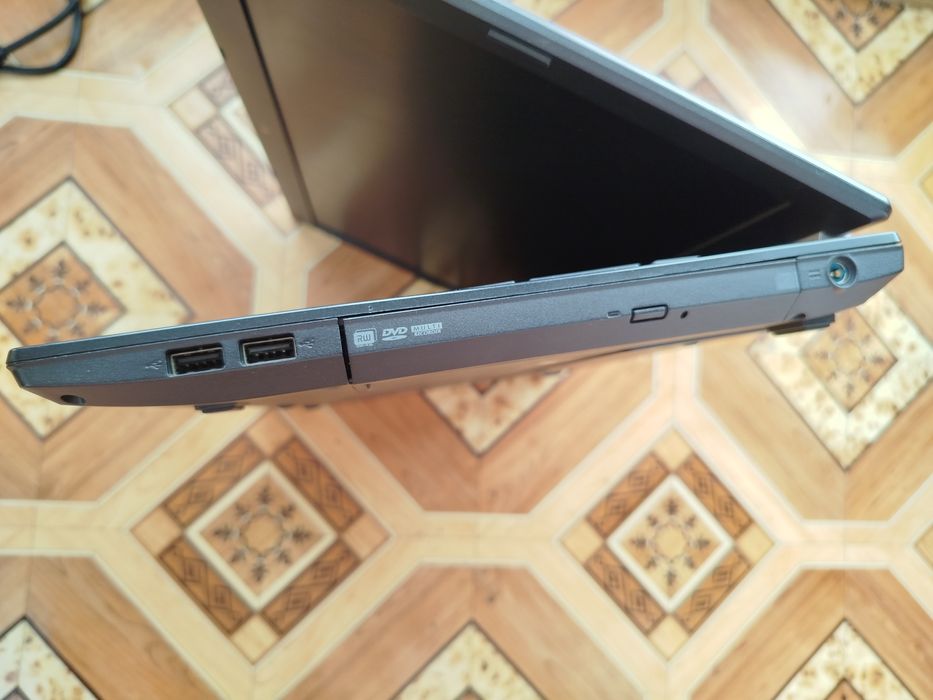 Ноутбук Acer travel mate 5760g