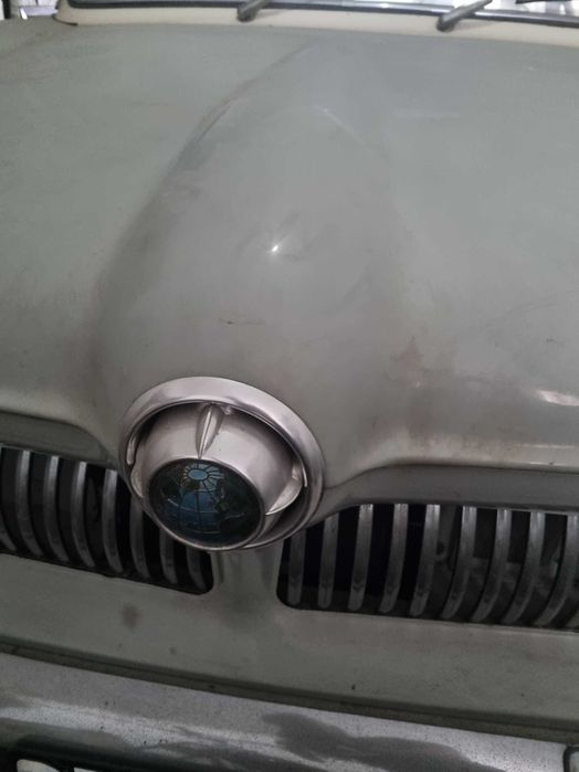 Ford taunus 12m (bola mundo)