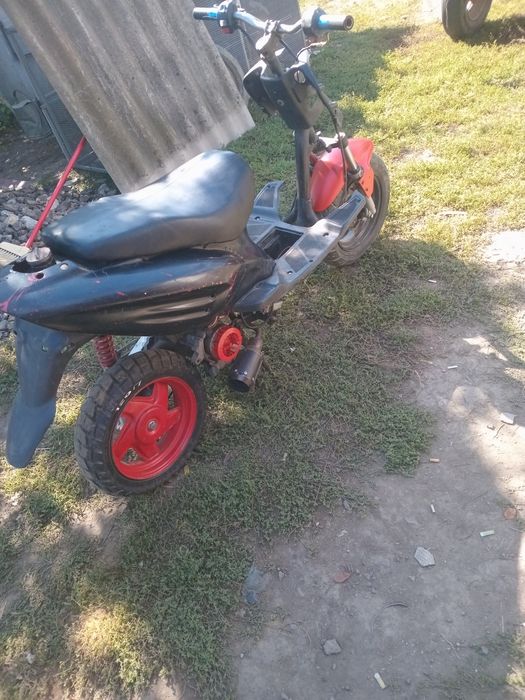 продам скутер 80 кубовий